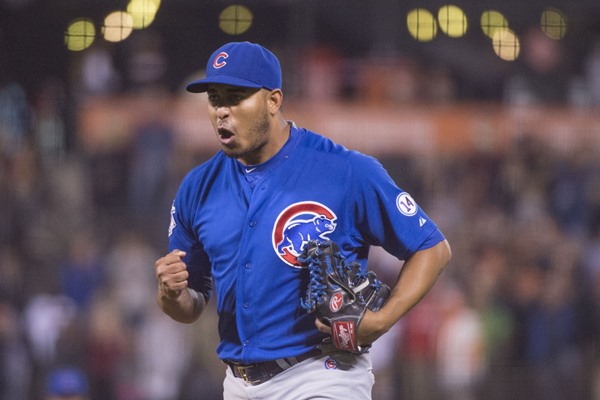 Chicago Cubs Write Fan a "Late Note" for Work During West Coast Trip