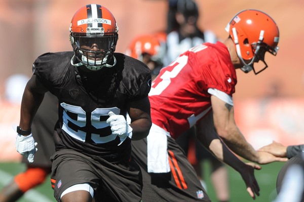 Duke Johnson Suffers Concussion as Browns RB Situation Remains Unsettled