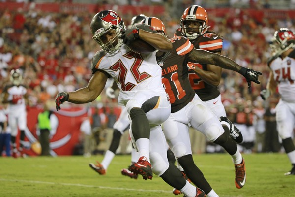 5 Best Fantasy Running Backs This Preseason