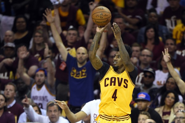 Cavaliers Guard Iman Shumpert to Miss 3-4 Months with Wrist Injury