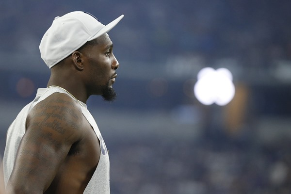 Dez Bryant Returns to Practice for First Time Since Foot Injury