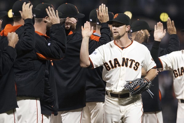 Cardinals sign Mike Leake to a Five-Year, $80 Million Contract