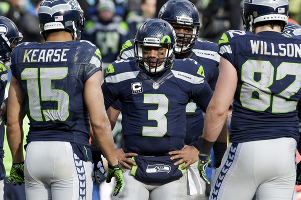 Russell Wilson Puts Up Huge Statistical Day as Seahawks Comeback Falls Short