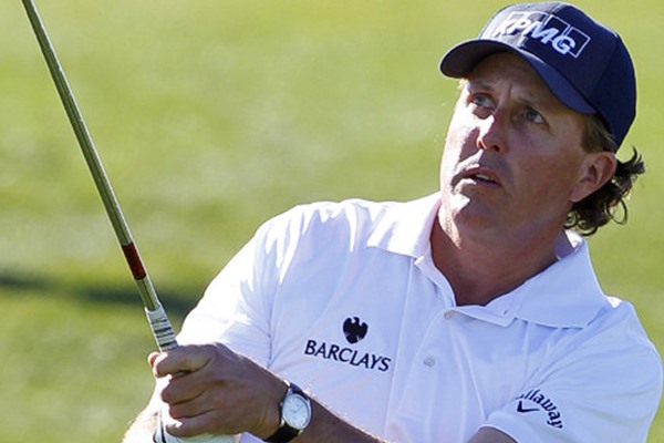 Phil Mickelson Entertaining Huge Crowds in Phoenix Open