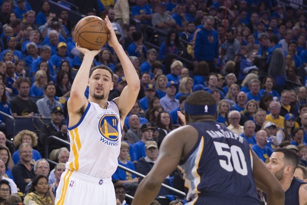 Daily Fantasy Basketball Picks: April 16, 2016