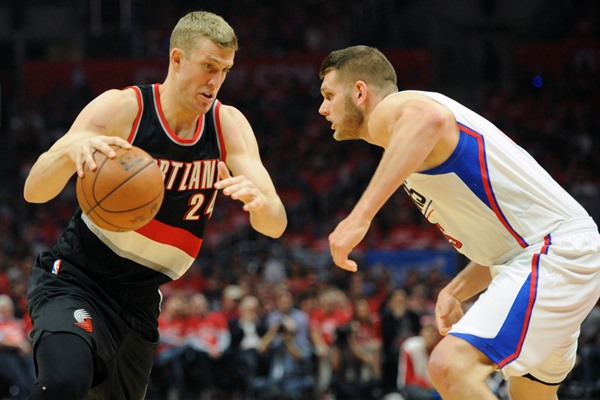 Daily Fantasy Basketball Picks: April 25th, 2016