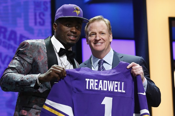 Vikings Address Biggest Need in Round One