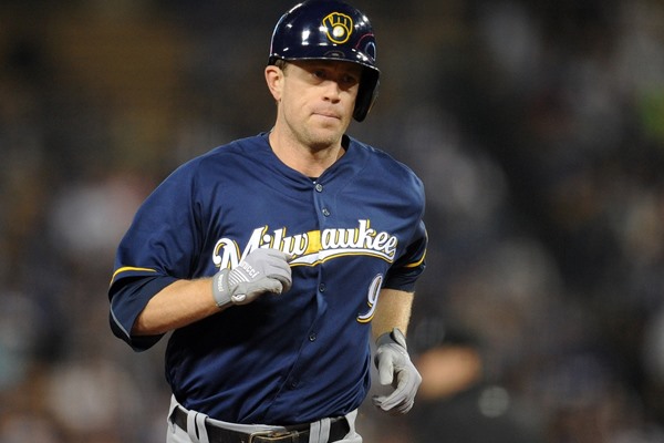 Boston Red Sox acquire Aaron Hill from the Milwaukee Brewers