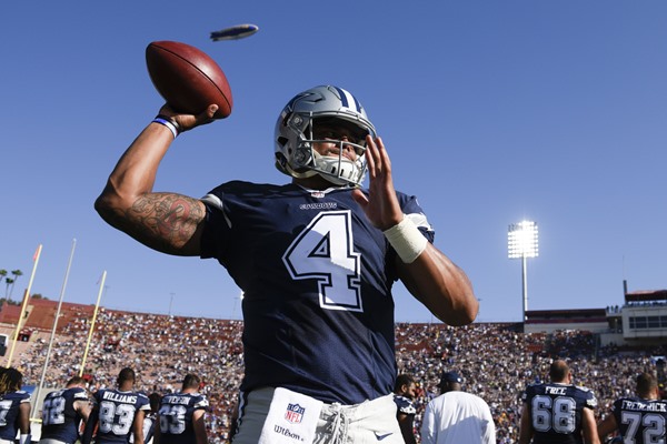 Cowboys QB Dak Prescott Shines in Preseason Debut