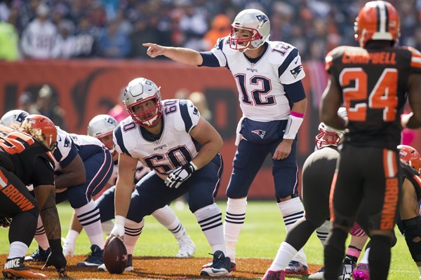 What Rust? Tom Brady Dominates in First Half Against the Browns 