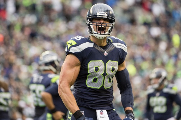 Week 13 Football DraftKings Recommendations: Value at Tight Ends  
