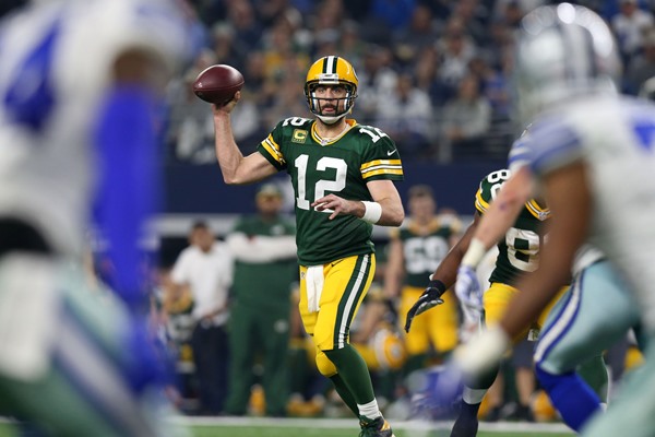 Aaron Rodgers, Packers Head to NFC Championship Game After Thwarting Cowboys' Comeback 