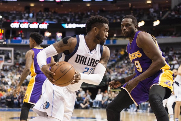 Mavericks G Wesley Matthews Out Two games with Hip Injury 