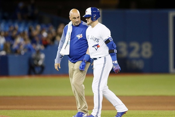 Injury Alert: Blue Jays 3B Josh Donaldson to Miss 2-4 Weeks 