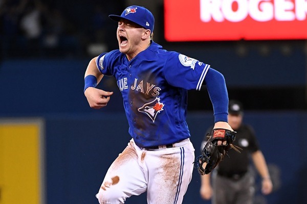 Injury Alert: Blue Jays 3B Josh Donaldson to Begin Rehab on Monday 