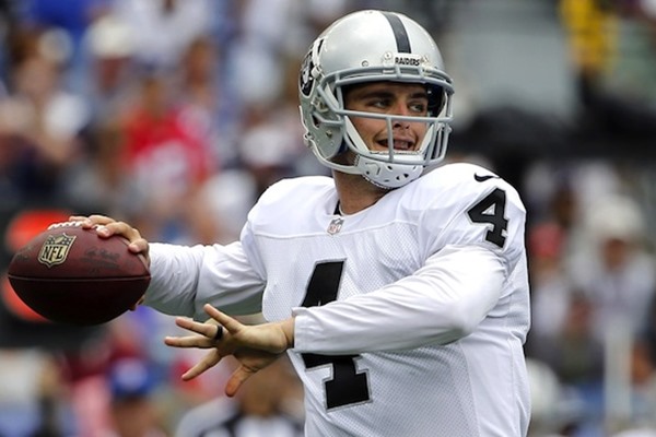 Fantasy Slant: Raiders Sign Derek Carr to Historic Extension 