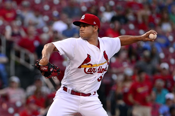 Mariners OF Prospect Tyler O'Neill Traded to St. Louis Cardinals for SP Marco Gonzales