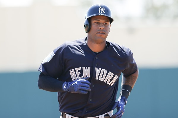 Fantasy Spin: Yankees CF Aaron Hicks Placed on Disabled List