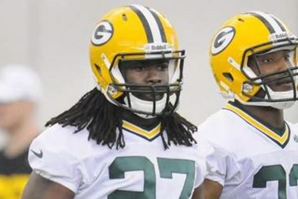 Just How Much Will New RBs Help Aaron Rodgers
