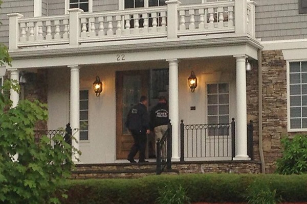 Aaron Hernandez Questioned in Connection to Homicide Investigation 