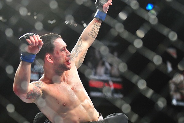 Ex-UFC Champ Frankie Edgar Says Chris Weidman Will Beat Anderson Silva