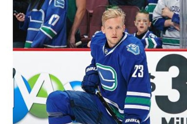 Better to Respect Your Edler? Duncan Keith vs. Alex Edler