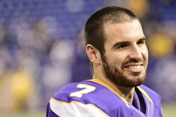 2014 NFL Draft: Should the Minnesota Vikings Replace Christian Ponder With a 2014 Quarterback?