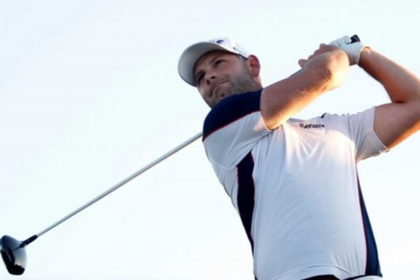 Paul Waring Leads In Portugal, As Scott Jamieson Almost Shoots 59.