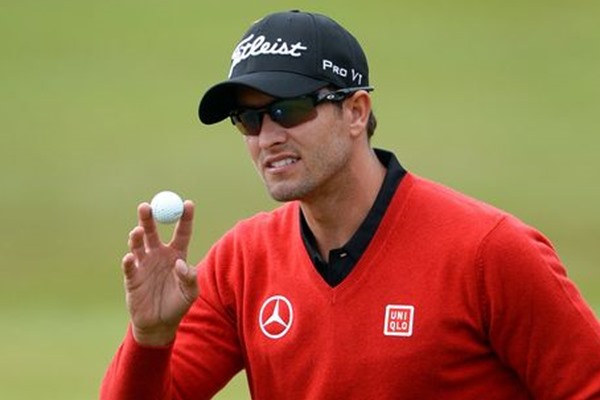 Adam Scott Stays Hot in Australia Tied for Lead Again