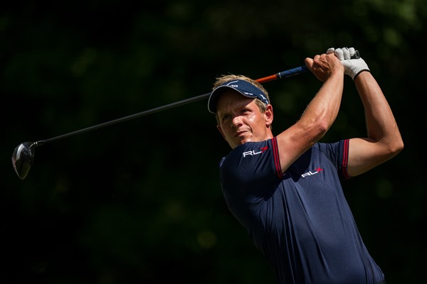 Luke Donald Leads Nedbank Challenge and David Higgins Leads Hong Kong Open