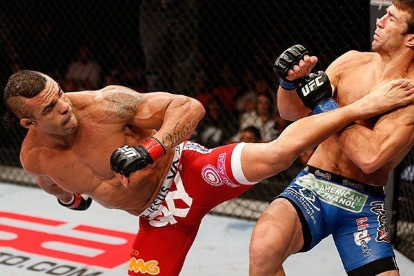 Vitor Belfort: It’s ‘Embarrassing’ Chris Weidman Won ‘Fighter of the Year’
