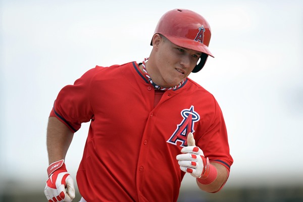 10 Young MLB Players Set to Impress in 2014