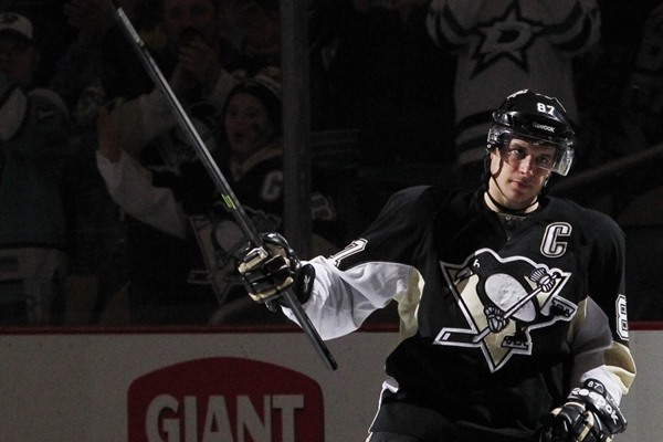 NHL 2013-14: Is Sidney Crosby Having the Best Year of His Career?