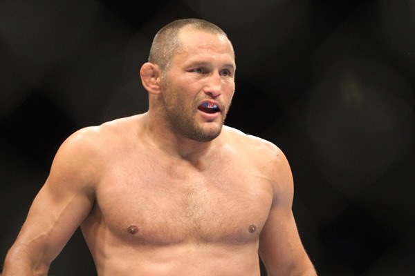 Dan Henderson vs. Daniel Cormier Likely to Fight at UFC 175, Winner Gets Title Shot