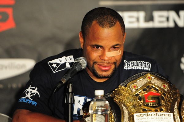 Strikeforce’s Daniel Cormier Wants a UFC Title Shot with a Win Over Frank Mir