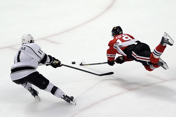 NHL Stanley Cup Playoffs 2013-14: Los Angeles and Chicago Looking For Hollywood Ending in Game 6