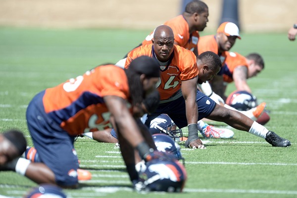 Free Agent Additions Set to Make Biggest Impacts in AFC West 