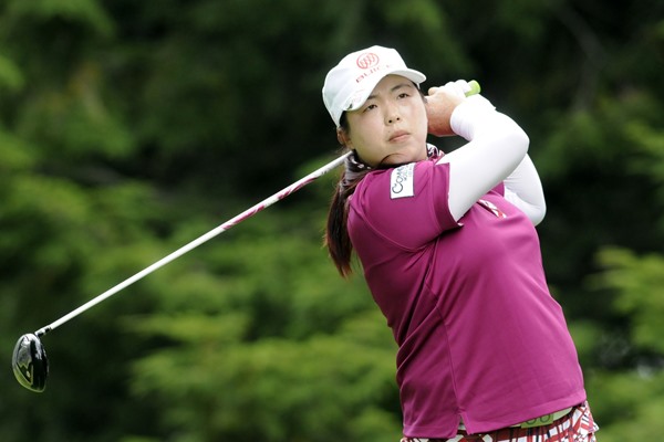 Shanshan Feng Leads the Field at Home for the Blue Bay LPGA