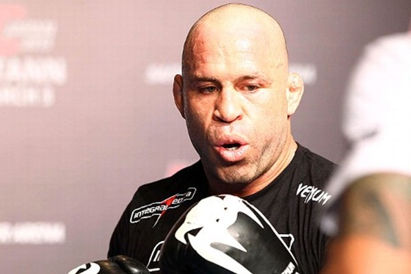 Wanderlei Silva Compares UFC Contract to Slavery