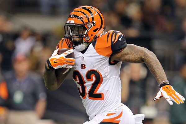 DraftKings Weekly Fantasy Football Advice: Week 12