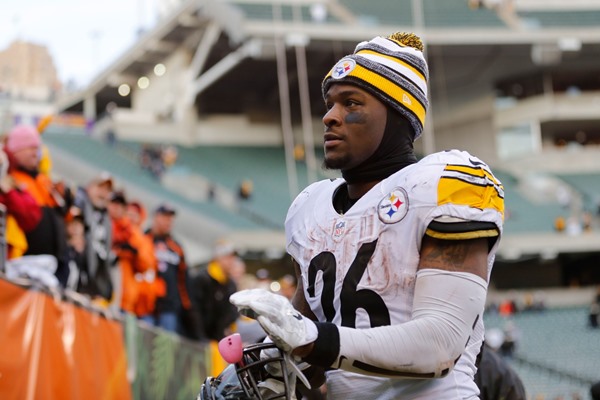 Daily Fantasy Football Matchups Week 15: Running Backs