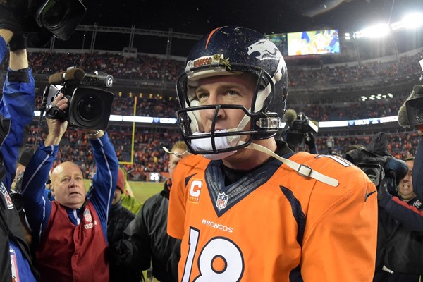 Examining Peyton Manning's Pay Cut