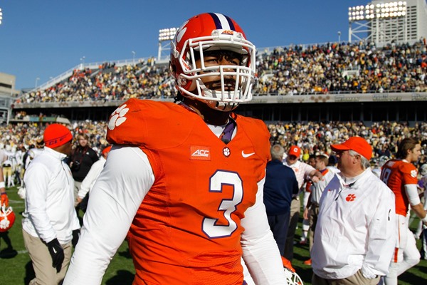 2015 NFL Draft Prospect Video Profile: Vic Beasley