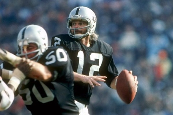 Former Teammates, Friends Respond to Kenny Stabler's Death